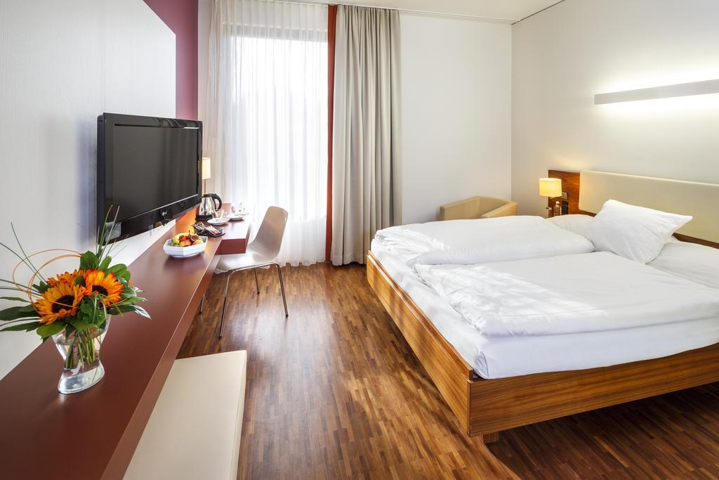 Hotel Stuecki Basilea Esterno foto